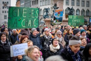 活动人士聚集在慕尼黑，对一月份巴伐利亚州的生物多样性公投表示支持。188金博网注册就送188