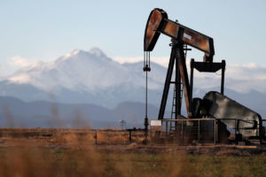 科罗拉多州达科诺附近的油井。