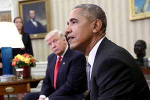 2016年11月，当选总统唐纳德·特朗普与即将离任的奥巴马总统在椭圆形办公室会面。