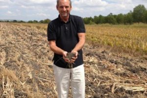 土壤研究员Rick Haney美国农业部