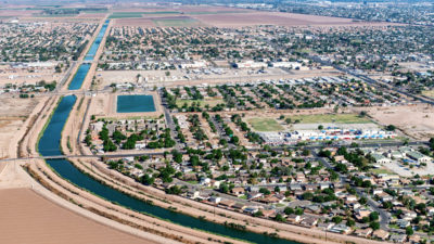 圣地亚哥撑住了升级的全美运河的水供应,以加州帝王谷的科罗拉多河的水。
