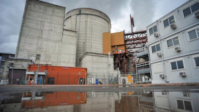 Chinon法国核电站的2单元反应堆于2016年6月关闭，现在被退役。
