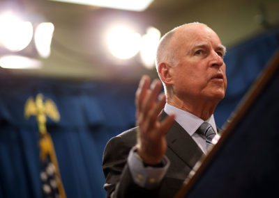 州长杰里·布朗(Jerry Brown)最近推动扩大了加州的总量管制与交易计划。