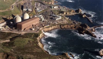 峡谷核电站,阿维拉附近的海滩,加利福尼亚州,将在2024年开始退役。