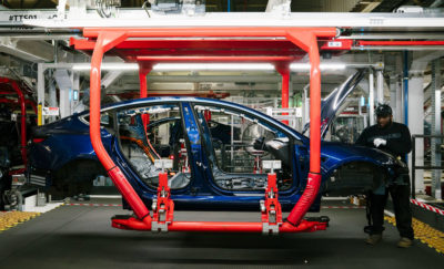 Tesla模型3电动汽车建造在弗里蒙特，2018年在加利福尼亚。