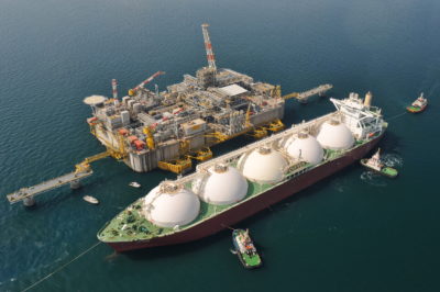 意大利黎凡特波特（Porto Levante）附近的亚得里亚海液化天然气进口码头接收了一批液化天然气。