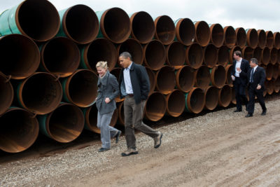 巴拉克·奥巴马（Barack Obama）总统于2012年访问了俄克拉荷马州库欣附近的TransCanada Stillwater管院。