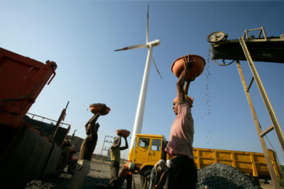 印度中西部印度州马哈拉施特拉邦的风力涡轮机。